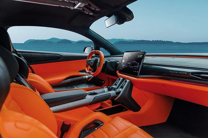 Kinų superautomobilis GAC Aion Hyper SSR ateina į rinką: 1225 AG ir 1,9 s iki „šimto”