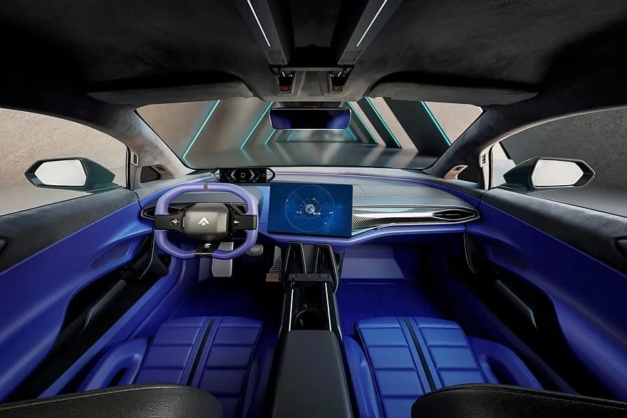 Kinų superautomobilis GAC Aion Hyper SSR ateina į rinką: 1225 AG ir 1,9 s iki „šimto”