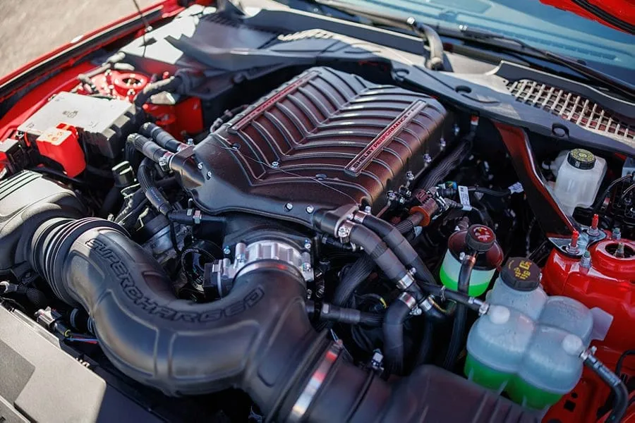 Naujasis „Shelby GT350“: sukurtas be „Ford“, bet dabar turi daug daugiau galios