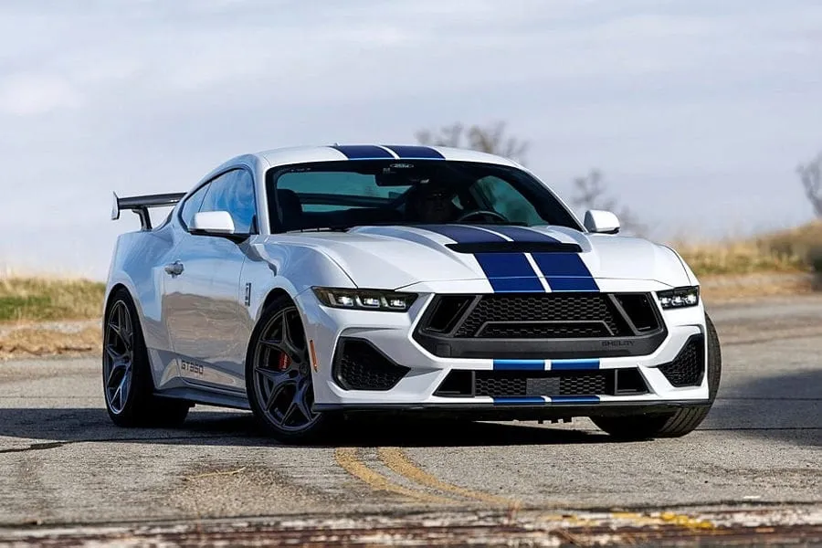 Naujasis „Shelby GT350“: sukurtas be „Ford“, bet dabar turi daug daugiau galios