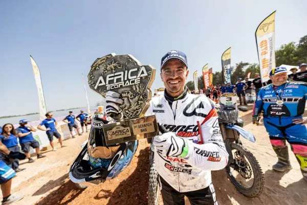 Lygiagrečiai su Dakaru: finišavo 6000 kilometrų „Africa Eco Race“ lenktynės