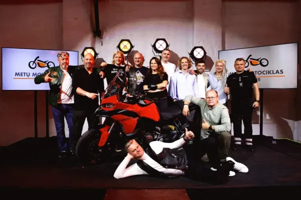 „Metų motociklo“ rinkimuose triumfavo galingas kelioninis „Ducati“