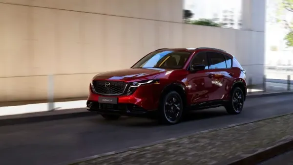 „Mazda“ Europoje pristatė naujos kartos CX-5 modelį