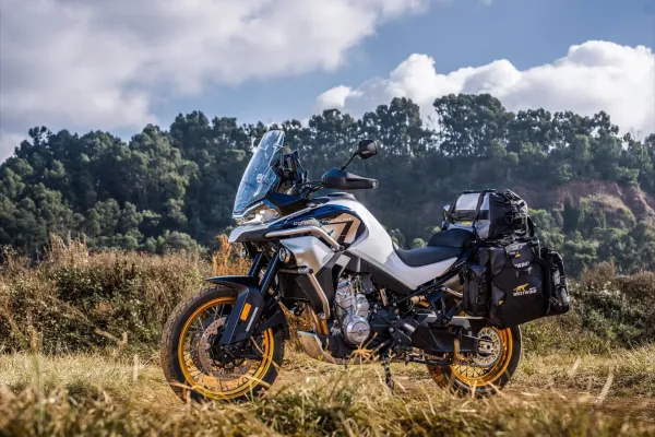 Motociklai tampa vis saugesni: nors technologijos pažįstamos, jos – nuolat tobulinamos
