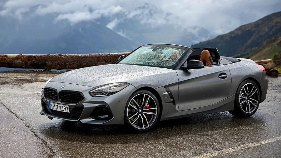 Pabėgimas iš nišų: BMW atsisveikina su X4, Z4 ir 8 serijos modeliais