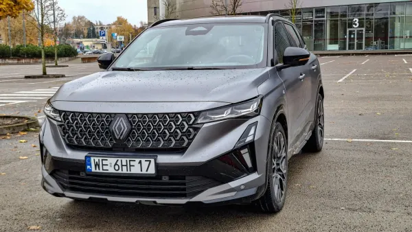 Hibridas be kompromisų? Testuojame „Renault Austral“ Esprit Alpine Full Hybrid E-Tech