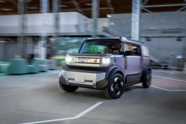 Koncepcinis automobilis „Dacia Hipster“ – alternatyvi elektrinio judumo vizija: itin įperkamas, apimantis svarbiausias funkcijas, „Dacia“ stiliumi