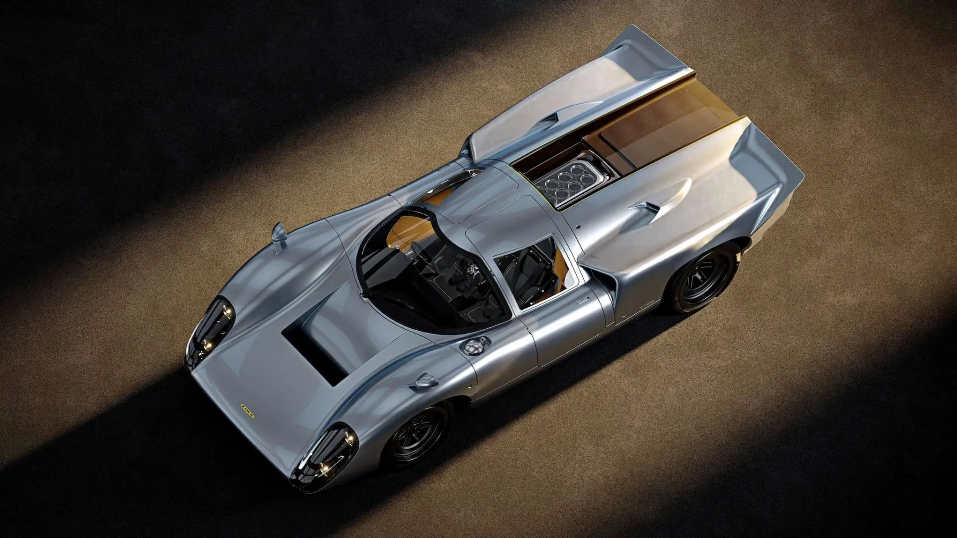 1960-ųjų lenktynių legenda sugrįžo: pristatyta „Lola T70S“