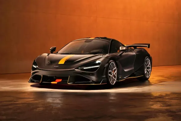 „McLaren 788HS“: galingiausia 700-osios serijos superautomobilių evoliucija