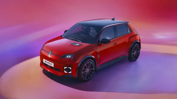 „Renault 5 E-Tech“ atnaujinimai:pigesnė versija ir patobulinta aerodinamika